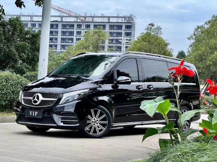 北京7座商务车